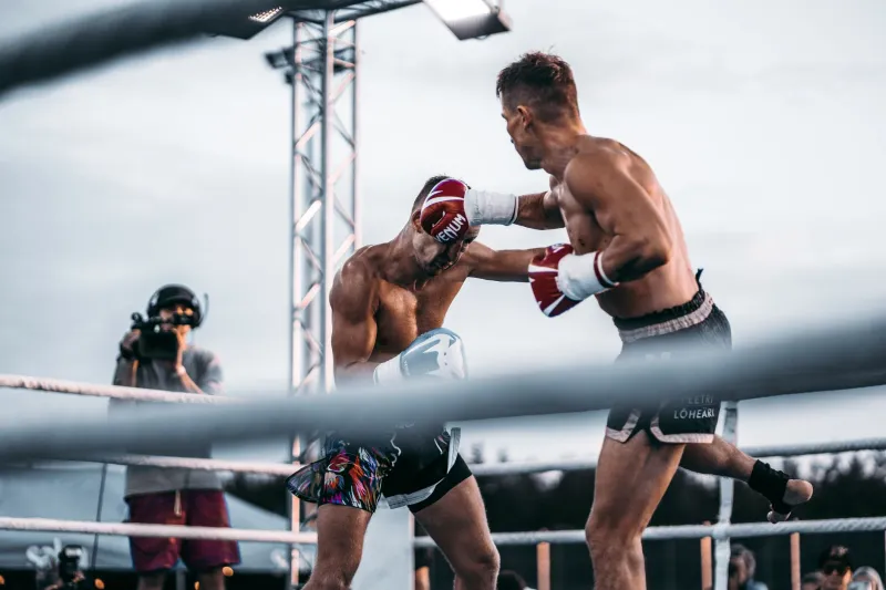 Iron Hands Win Clinch Wars: The Grip Strength Secret American Fighters Are Sleeping On